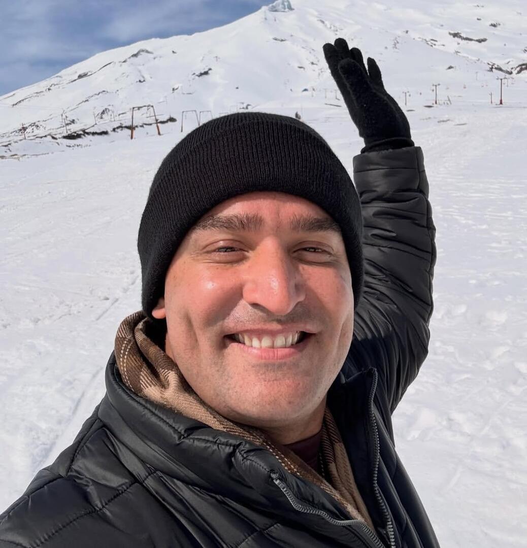 Que seu novo ciclo venha cheio de mais conquistas, felicidade, saúde, paz e muitos motivos para sorrir. Você merece o melhor da vida hoje e sempre. Feliz aniversário! (Foto/Arquivo pessoal)