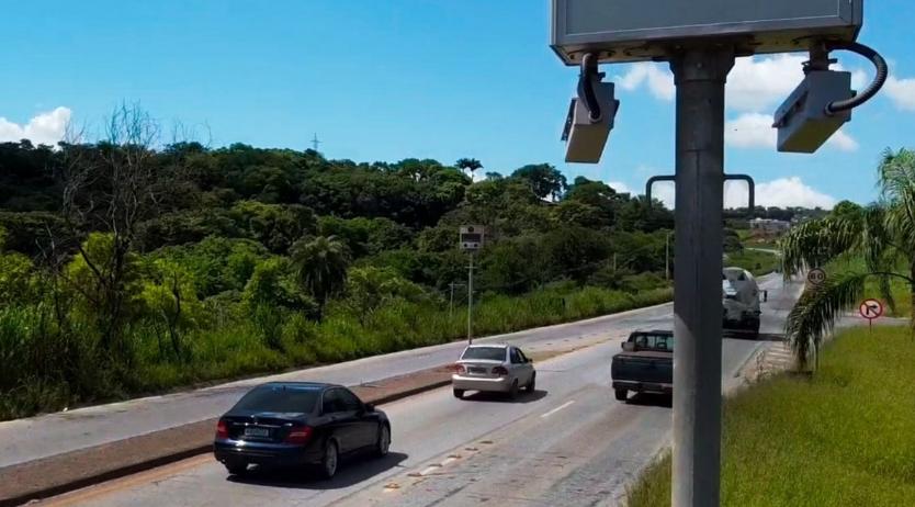Radares em estradas mineiras vão fiscalizar até trajetos atípicos (Foto/Divulgação/DER-MG)