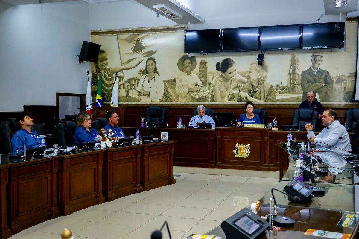 Direção da Codau prestou contas durante o primeiro quadrimestre deste ano em audiência pública na Câmara Municipal nessa terça-feira (Foto/Rodrigo Garcia/CMU)
