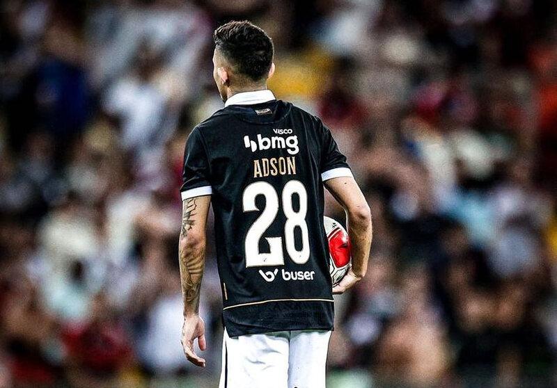 Adson foi o principal destaque do Vasco ao marcar dois gols ainda no primeiro tempo. (Foto/Leandro Amorim/CRVG)