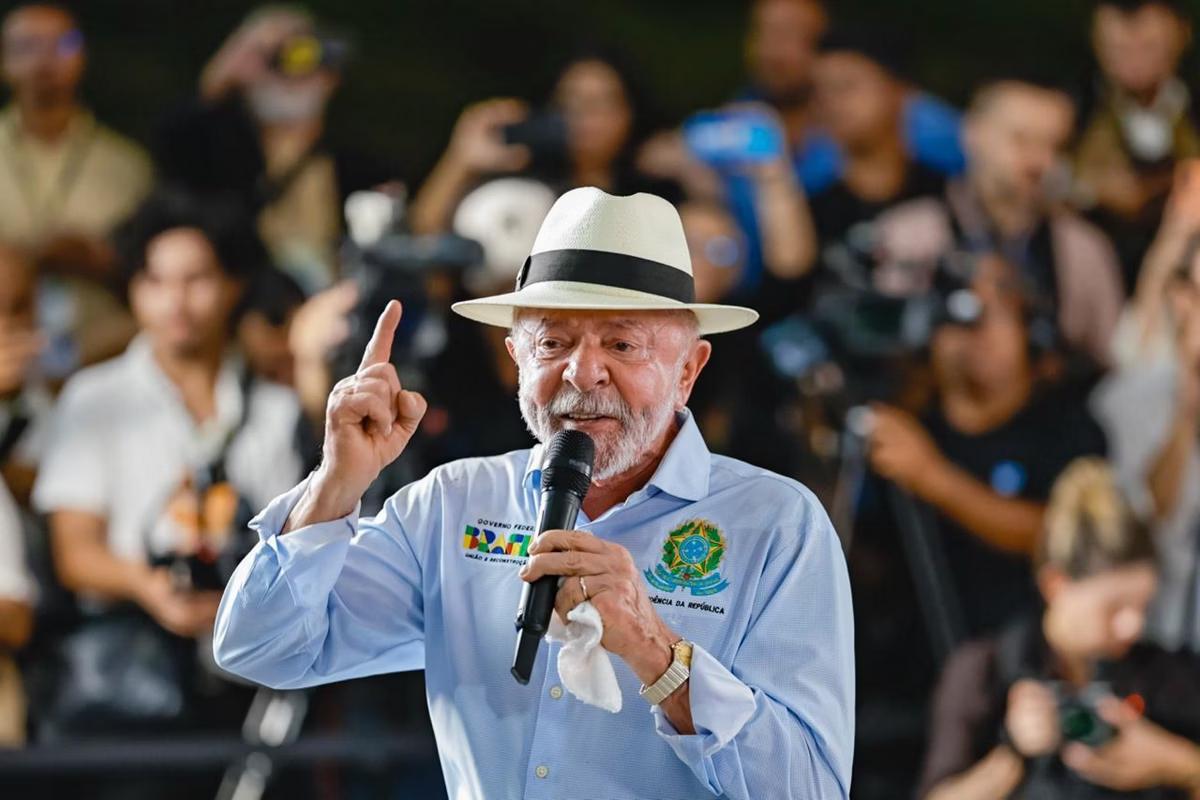 Para Lula, esquerda deve vestir verde e amarelo na Copa para evitar que cores sejam tomadas por 'fascistas' (Foto: Ricardo Stuckert / PR)