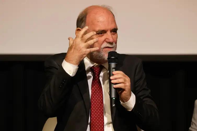 Rio de Janeiro (RJ), 28/05/2026 - Roberto Gil defende que STF deve proibir os aditivos que facilitam a iniciação no tabagismo (Tânia Rêgo/Agência Brasil)