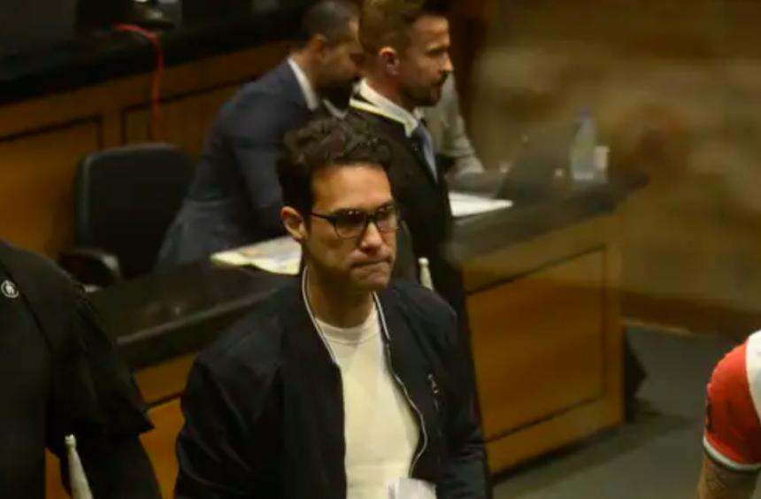 O ex-vereador Dr. Jairinho e advogados de defesa durante Tribunal do Júri, no Tribunal de Justiça do Rio de Janeiro, no centro da capital fluminense (Foto/Divulgação)