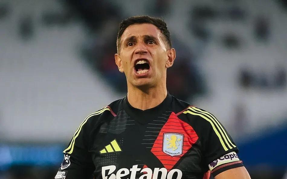 Dibu Martínez aponta caminho da Argentina até possível título mundial (Foto/Aston Villa)
