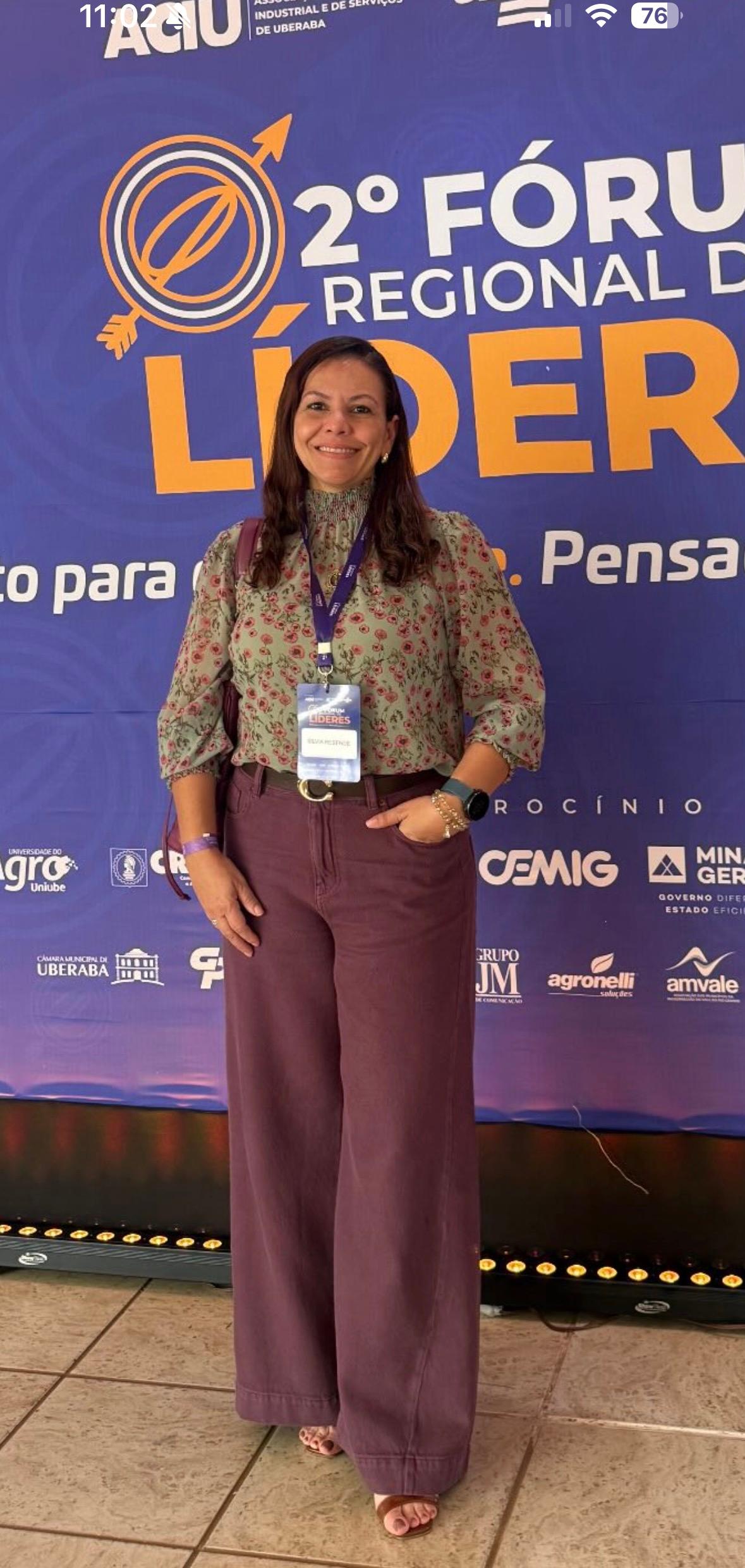 A empresária Silvia Rezende marcou presença no 2º Fórum Regional de Líderes, realizado em Uberaba. (Foto/Divulgação)