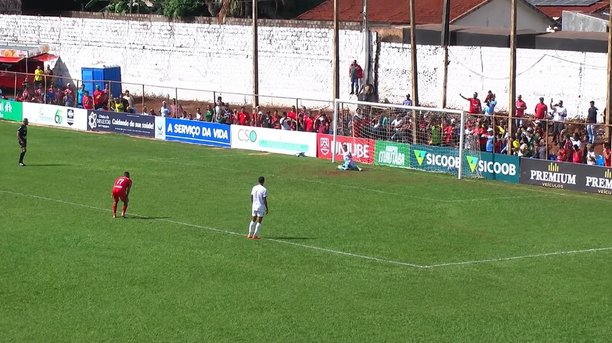 Boa vence em casa, alcança seis pontos e complica disputa pela liderança do Módulo II (Foto/Reprodução TV)