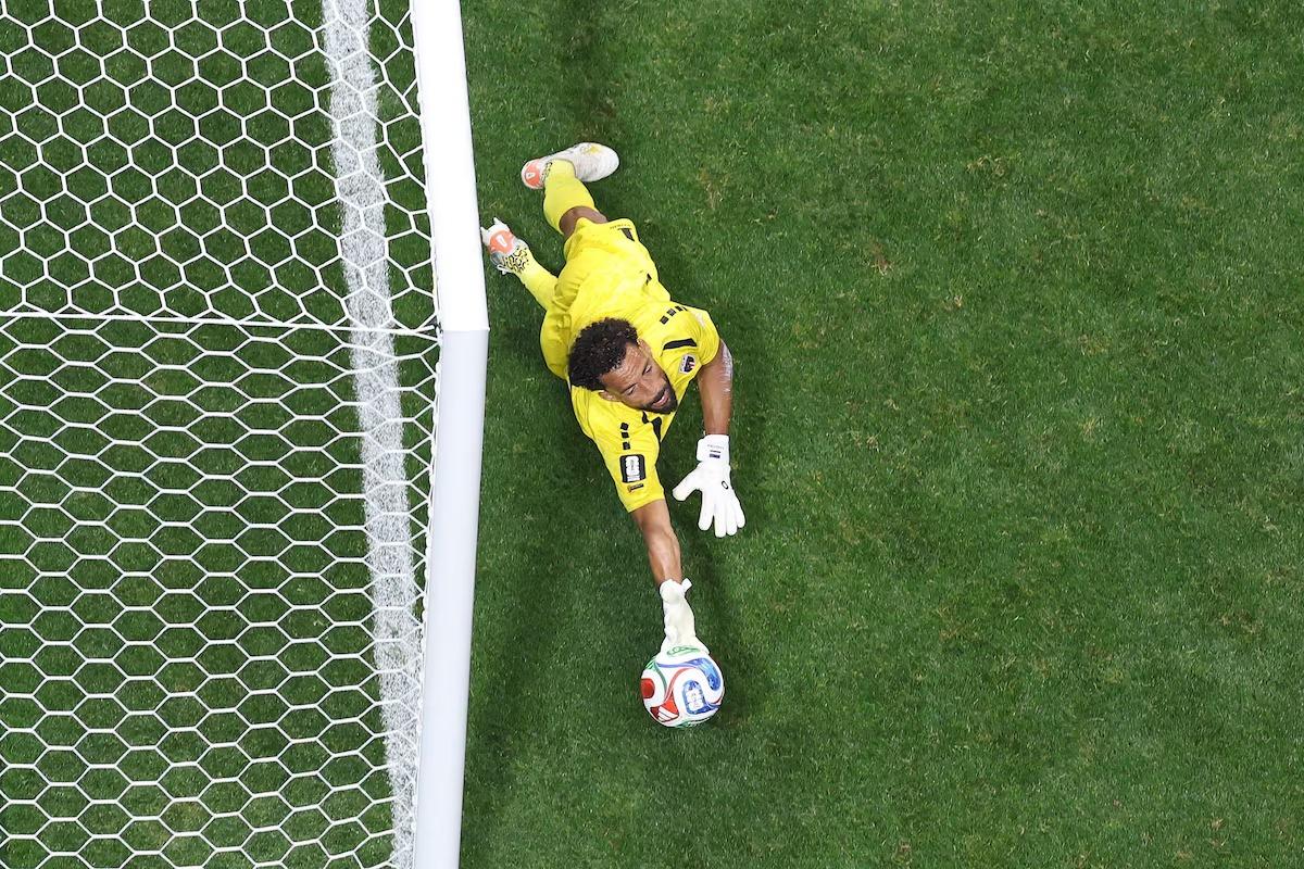 Com atuação decisiva do goleiro Vozinha, seleção africana ficou no 0 a 0 com uma das favoritas ao título mundial (Foto/Justin Setterfield/Getty Images via AFP)