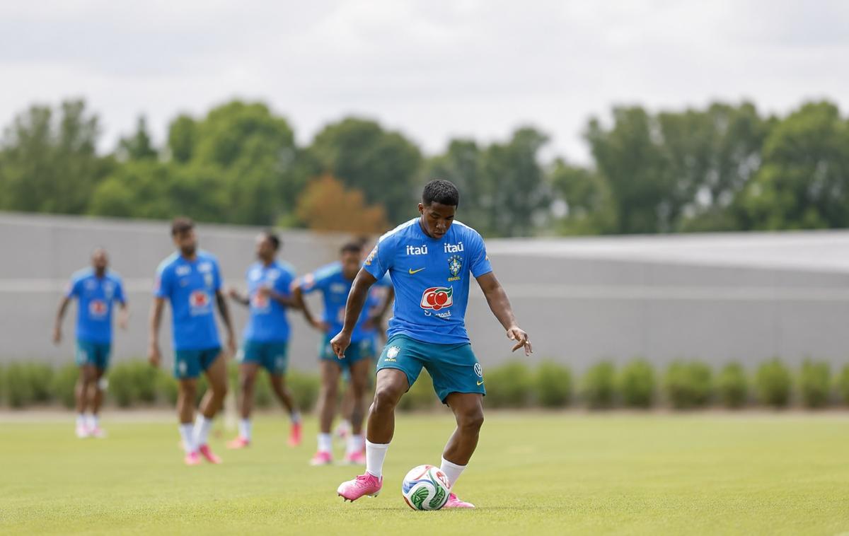 Treinador pediu paciência à torcida. (Foto/Rafael Ribeiro & Nelson Terme/CBF)