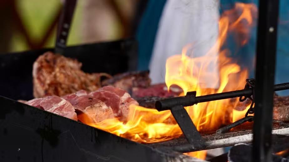 Além das carnes, o consumo de bebidas também apresentou crescimento significativo, registrando alta de 17,4% (Foto/Divulgação)