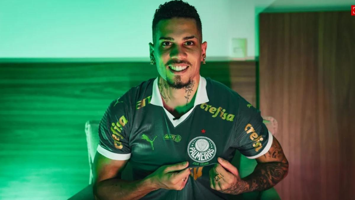 O atacante Paulinho treinou normalmente durante toda a atividade (Foto/Giovani Conde by Canon/Palmeiras)
