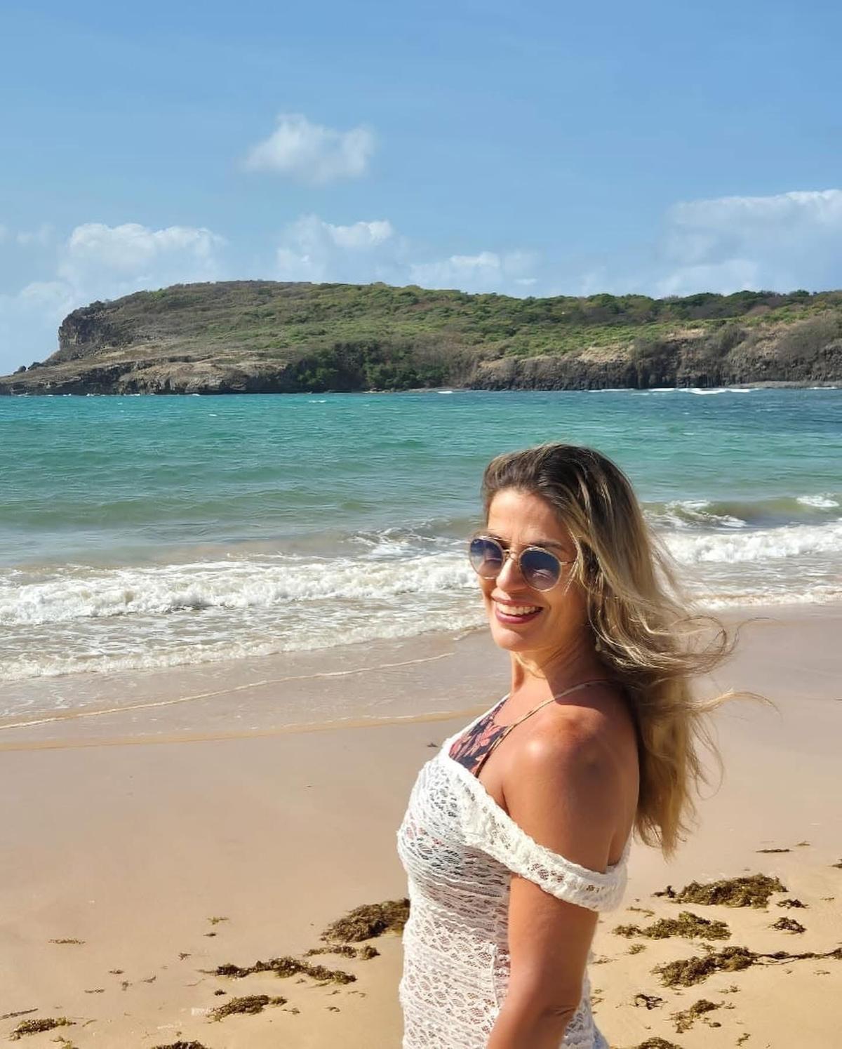Andréa Bruçó celebrou mais um aniversário no dia 25/06. Parabéns! Que não faltem saúde, paz, felicidade e muitas realizações. (Foto/Divulgação)