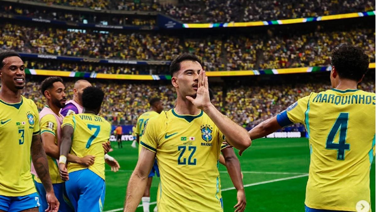 A possível entrada de Gabriel Martinelli na vaga de Lucas Paquetá mostra o estilo Ancelotti (Foto/Thiago Ribeiro)