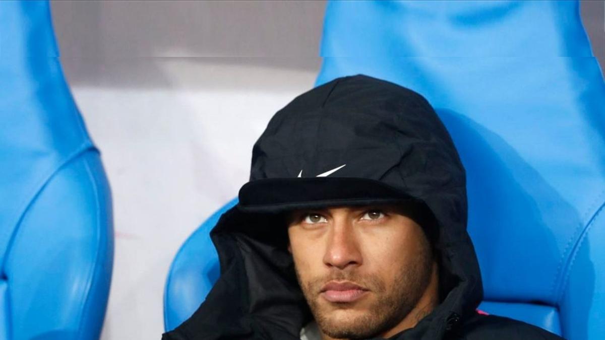 Neymar voltou ao Santos nesta sexta-feira, realizou exames fisiológicos e iniciou atividades internas. (Foto arquivo)