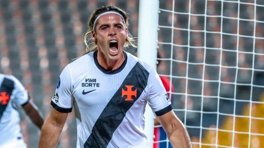 Spinelli salvou o Vasco ontem de mais uma derrota. (Foto/Conmebol)