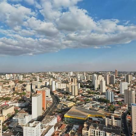 Prefeitura inicia reuniões com entidades técnicas e do setor produtivo para discutir a atualização da Lei de Uso e Ocupação do Solo, que regulamentará a ocupação urbana de Uberaba (Foto/Divulgação)