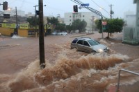 Enchente em Uberaba - Por Jairo Chagas Enchente em Uberaba - Por Jairo Chagas