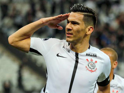Balbuena acredita na força da Fiel Torcida como trunfo para superar o Flamengo
