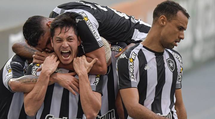 Botafogo vence Brasil de Pelotas e é campeão da Série B