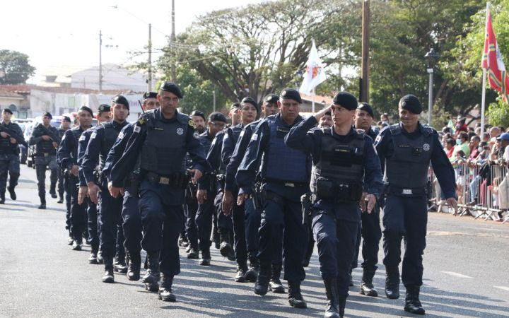 Desfile Da Independência Em Uberaba Reuniu Forças De Segurança Escolas E Manifestantes 2112