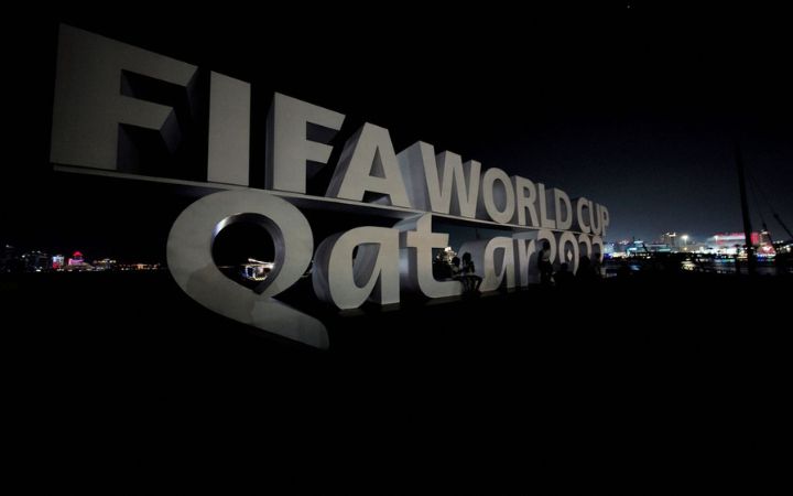 Copa do Mundo: Fifa pede 'foco no futebol, não em política' durante jogos